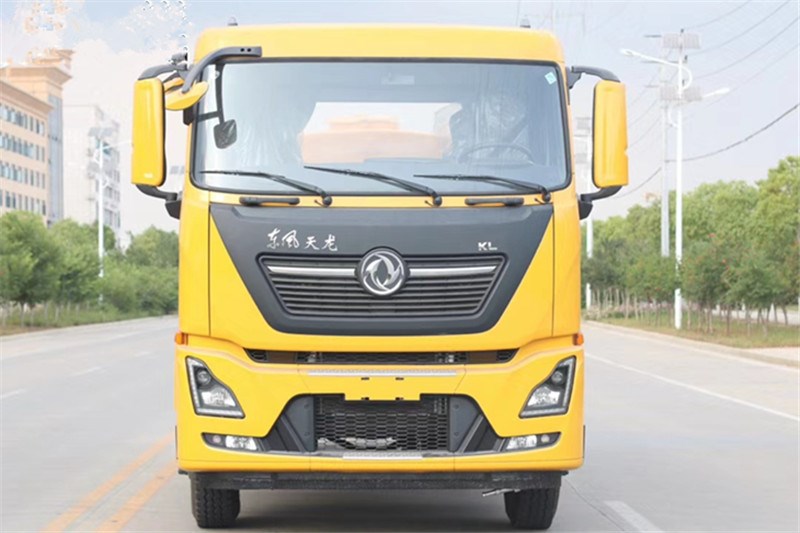 國六東風天龍后八輪 20噸 灑水車
