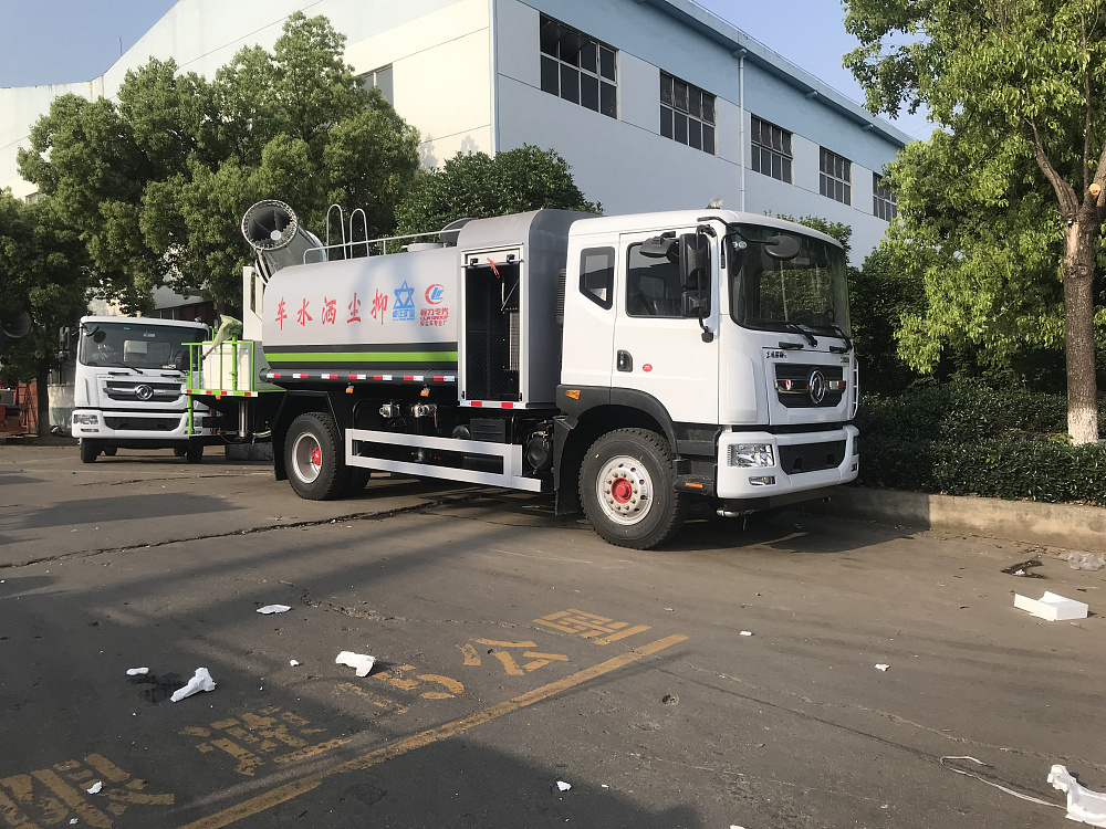 東風(fēng)多利卡D9抑塵車(chē)國(guó)六10立方/50-100米霧炮