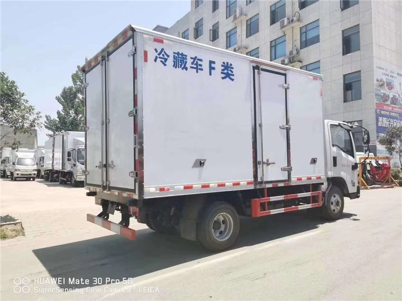 國六 江鈴凱運4.2米藍(lán)牌冷藏車